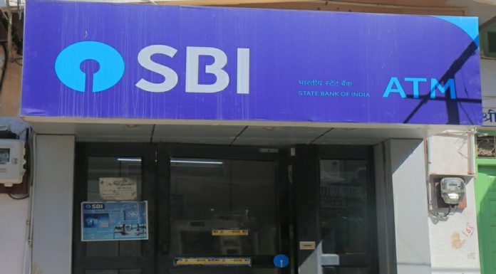 SBIची ४४४ दिवसांची शानदार स्कीम...जबरदस्त व्याज आणि बरंच काही...