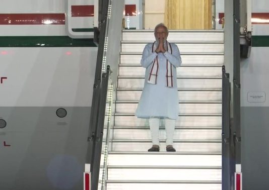 दोन देशांचा दौरा पूर्ण करून पंतप्रधान मायदेशी परतले