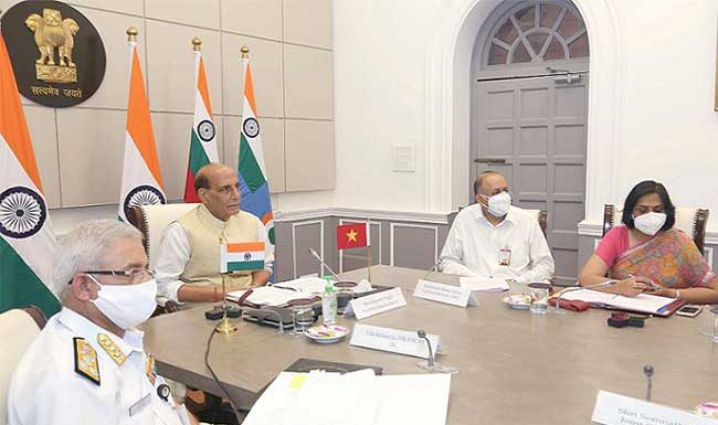 संरक्षण मंत्रालयाकडून २८,७३२ कोटींच्या शस्त्रास्त्र खरेदीला मंजुरी