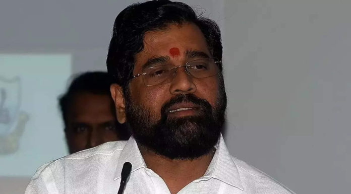 शेतकऱ्यांना सरसकट ५० हजारांचे अनुदान