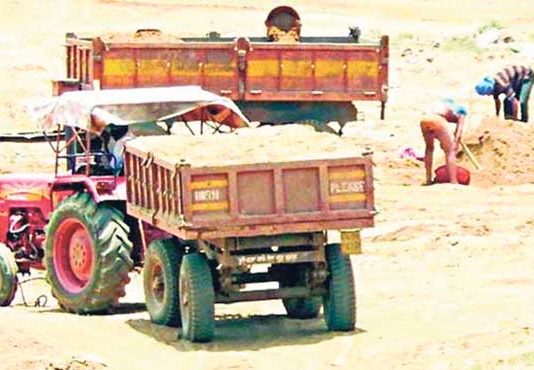 वाळू-रेतीबाबचे धोरण जाहीर