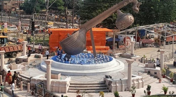 अयोध्येतील चौकाला लता मंगेशकर यांचे नाव