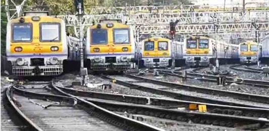 Railway Megablock : मुंबईकरांचे हाल! आज तिन्ही मार्गावर मेगाब्लॉक