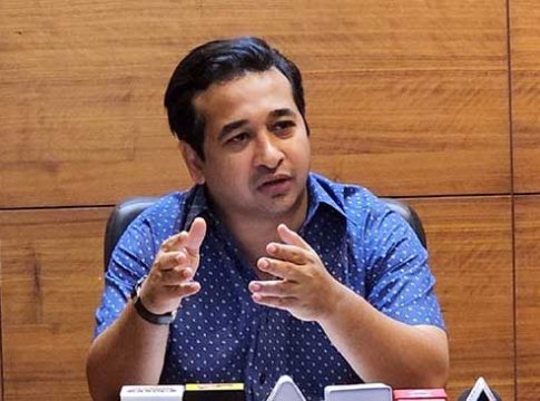 प्रकल्पाला विरोध करायचा असल्यास उद्धव ठाकरे यांच्याकडे रेटकार्ड तयार
