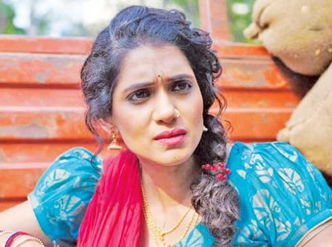 ‘तुझेच मी गीत...’ मालिकेत ऊर्मिला साकारणार मंजुळा सातारकर