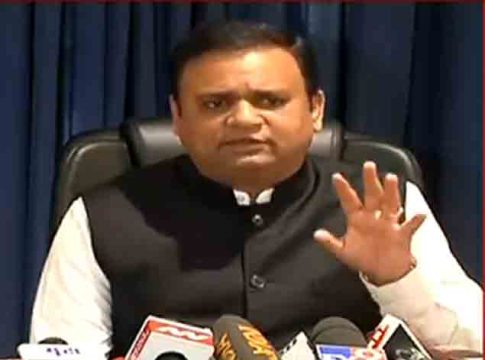 विधीमंडळ आमदारांच्या अपात्रतेचा निर्णय लांबणीवर