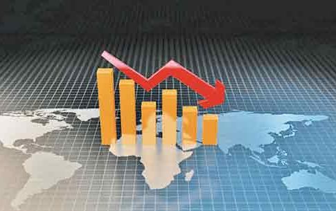 Economic recession : मंदी दाटतेय...