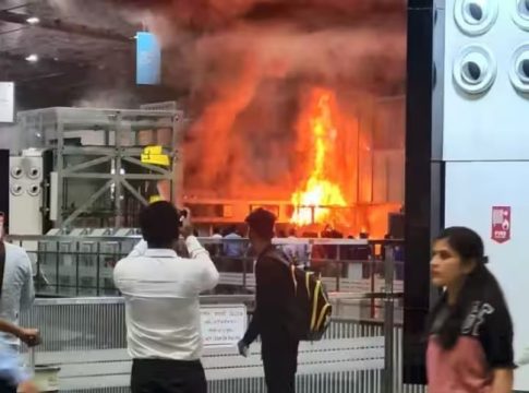 Kolkata Airport: कोलाकाताच्या आंतरराष्ट्रीय विमानतळात आग