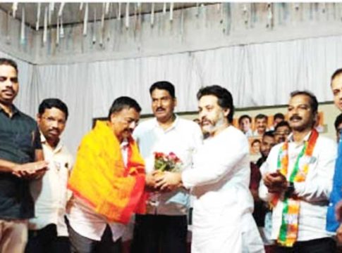Nilesh Rane : उबाठा सेनेला भगदाड!