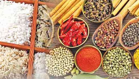 Adulterated spice : मसाल्यात लाकडाचा भुसा आणि अॅसिड! भेसळयुक्त १५ टन मसाला जप्त