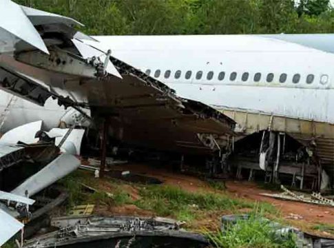Canada Plane Crash : कॅनडामध्ये विमान अपघात; दोन शिकाऊ भारतीय पायलटांचा मृत्यू