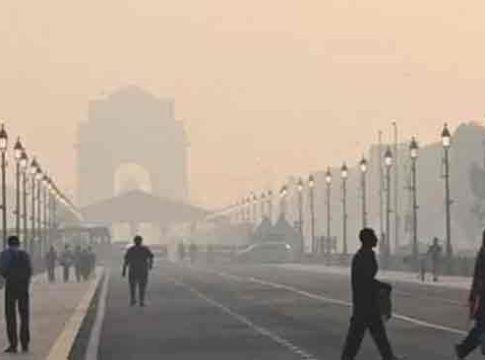 दिल्ली ठरले जगातील सर्वात प्रदूषित शहर; हवेची गुणवत्ता अत्यंत खराब श्रेणीमध्ये नोंद