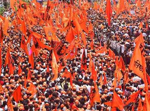 मराठ्यांना स्वतंत्र आरक्षण; आता शांततेची अपेक्षा