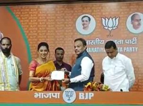 TV Star Anupama : अनुपमाचा राजकारणात प्रवेश; भाजपाला दिली साथ!