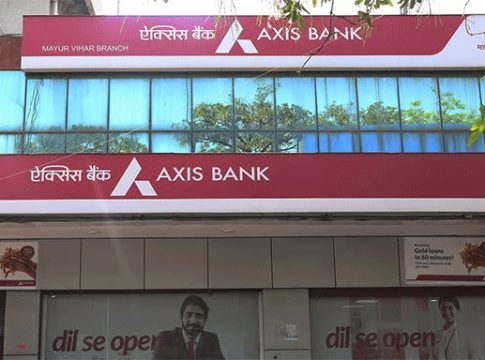 तुमचे Axis बँकमध्ये खाते आहे का? तर हे तुमच्यासाठी