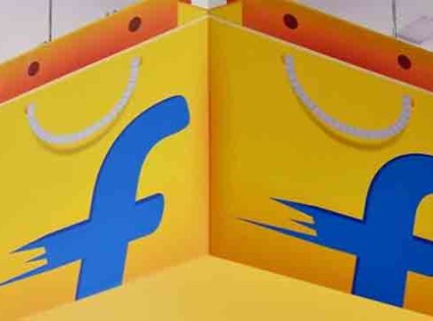 अर्ध्या किंमतीला मिळत आहे Samsungचा Smart TV, Flipkartवर बंपर ऑफर