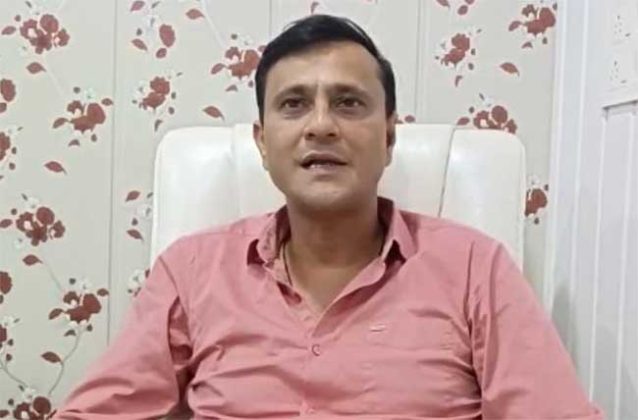 ज्यांना काश्मीरला जायचं आहे त्यांनी संपर्क साधावा, मनसे नेते संदीप देशपांडे यांचे काश्मीरला जाण्याचे पर्यटकांना आवाहन