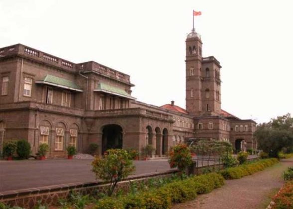 'सावित्रीबाई फुले पुणे विद्यापीठ 'जेएनयू'पेक्षाही डावे...'