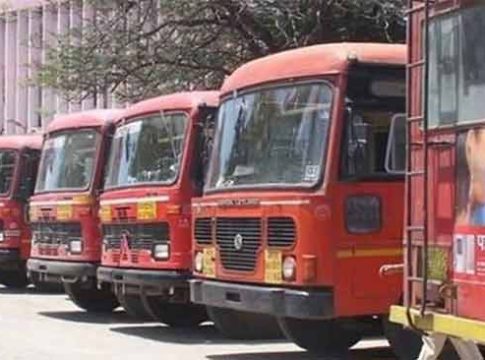 ST Worker Strike : लालपरी ठप्प! प्रवाशी संतापले