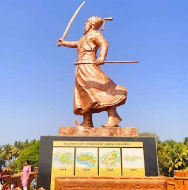 छत्रपतींचा पुतळा कोसळल्याप्रकरणी तिसऱ्या आरोपीला मिर्झापूरमधून अटक!