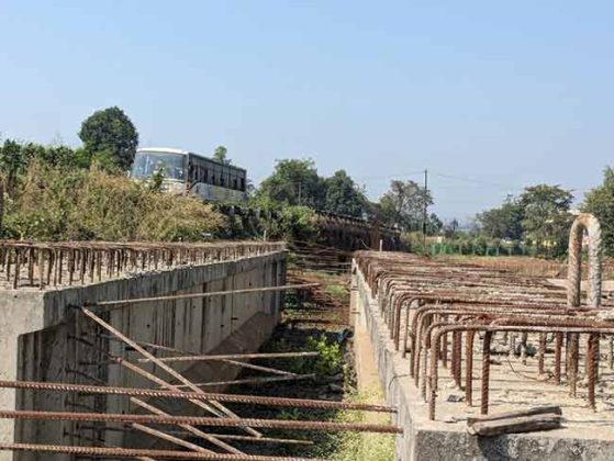 Mumbai-Goa highway : माणगाव येथील बायपासचे काम बंद; मुंबई-गोवा महामार्गाला साडेसाती, लोकप्रतिनिधींची उदासीनता
