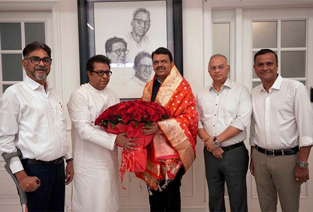 CM Devendra Fadnavis And Raj Thackeray : फडणवीसांच्या 'शिवतीर्थ'वरील भेटीचं 'राज' काय ?