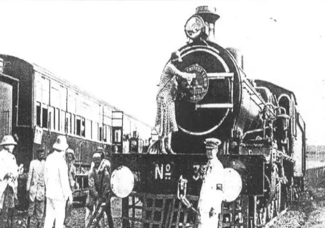 Indian Railway : आजच्या दिवशी भारतात धावलेली पहिली पॅसेंजर ट्रेन
