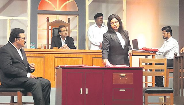 ‘कोर्टरूम ड्रामा’ची नाट्यावकाशात ‘एन्ट्री’...!