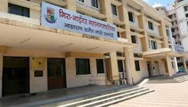 नवीन शैक्षणिक वर्षासाठी महापालिकेच्या शाळेसाठी शिक्षक सज्ज