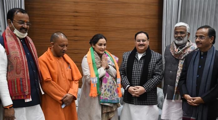 छोटी बहू भाजपमध्ये