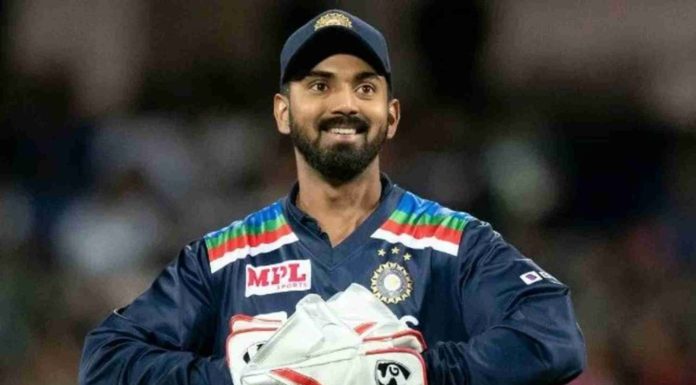 KL Rahul: पूर्णपणे फिट नसतानाही संघात स्थान, राहुलवर इतकी मेहेरबानी का?
