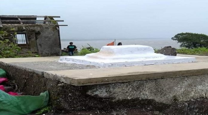 शिवकालीन ऐतिहासिक वास्तू धोक्यात