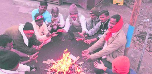 रत्नागिरी जिल्हा थंडीने कुडकुडला