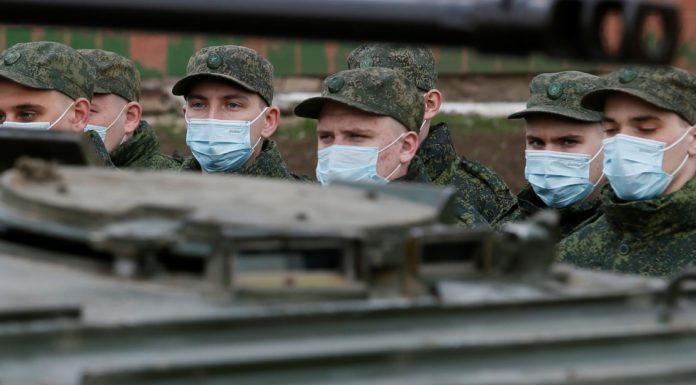 रशिया-युक्रेनमध्ये युद्धजन्य स्थिती; भारतीयांना मायदेशी परतण्याचे आवाहन