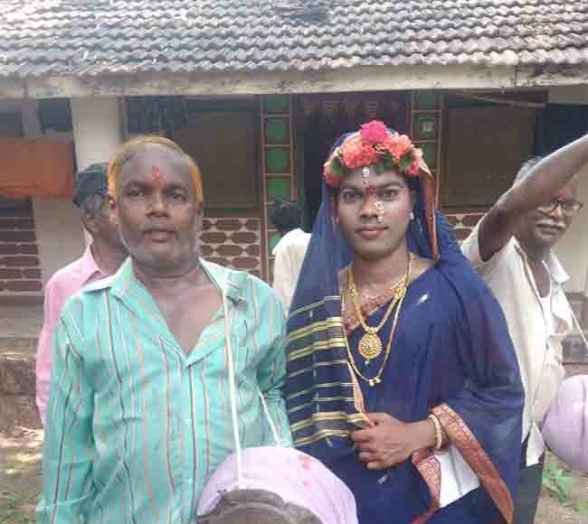 होळीतलं साजरं रूप