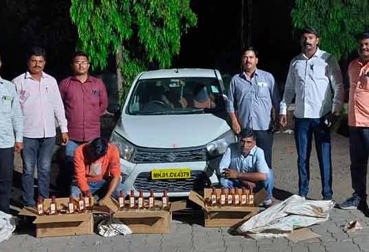 दमण बनावटीच्या दारूची तस्करी