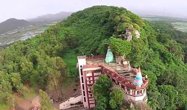 चंडिका देवीची यात्रेची जोरात तयारी