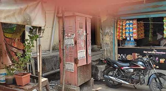 घणसोलीमधील नागरिकांना फिडर पिलरची भीती