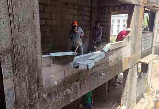 कल्याणमध्ये अनधिकृत बांधकामांवर कारवाई