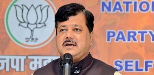 शेकडो जीआर अद्यापही शासनाच्या वेबसाईटवर अपलोडच नाही - प्रविण दरेकर