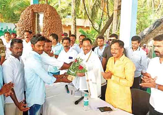 केंद्राकडून नेहमीच लोकहिताची कामे