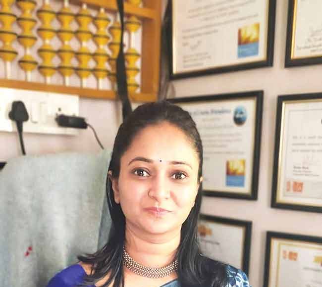 अबॅकस प्रसारक : शुभदा भावे
