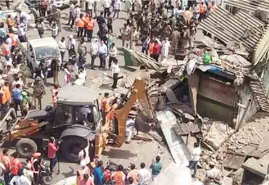 जहांगीरपुरीत महापालिकेची दंगलग्रस्त भागातील अतिक्रमण हटाव मोहीम स्थगित