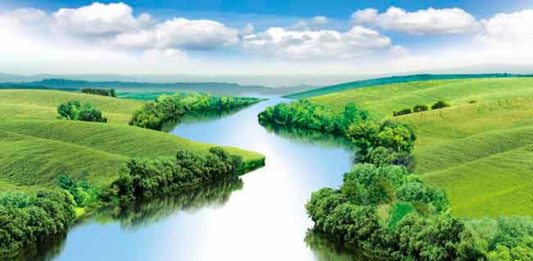 Poems and riddles : नदीचे गाणे कविता आणि काव्यकोडी