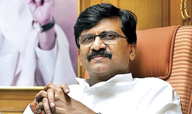 Sanjay Raut : पंतप्रधान मोदींबाबत आक्षेपार्ह वक्तव्याप्रकरणी संजय राऊतांविरोधात गुन्हा दाखल!