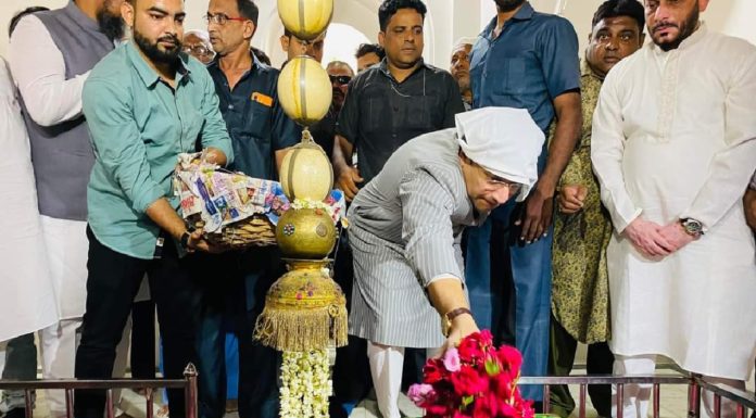 औरंगजेबचे थडगे जमीनदोस्त करण्याची मनसेची मागणी