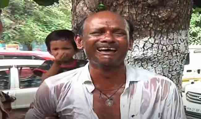 मंत्रालयाजवळच तिघांचा आत्महत्येचा प्रयत्न