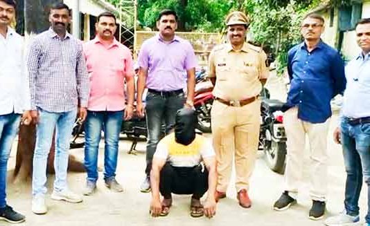 ड्रग्स प्रकरण चिघळले; खबर देणाराच बनला आरोपी...