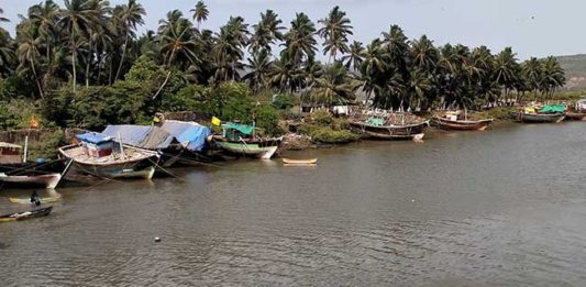 देवगडमध्ये मासेमारीला ‘ब्रेक’