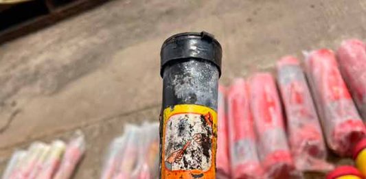 उरण समुद्रकिनारी बॉम्ब सदृश्य वस्तू सापडल्याने खळबळ